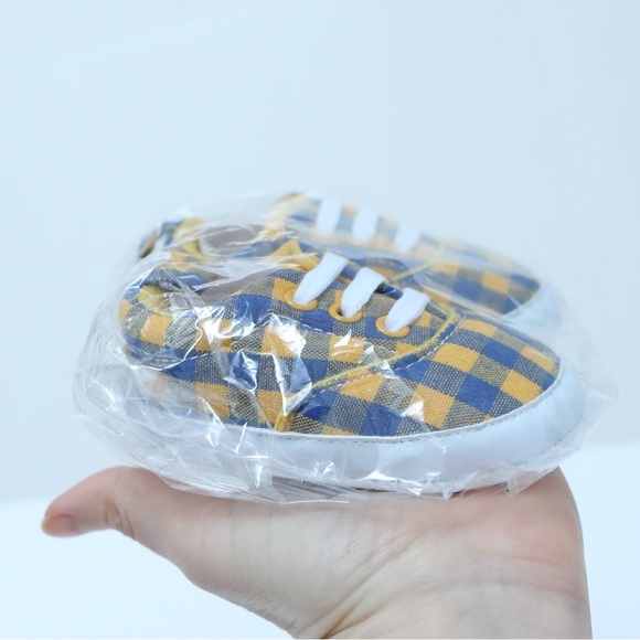Baby Toddler Shoes Yellow Blue check plaid gingham 6-12 Walking Boot Infant New - Picture 6 of 7